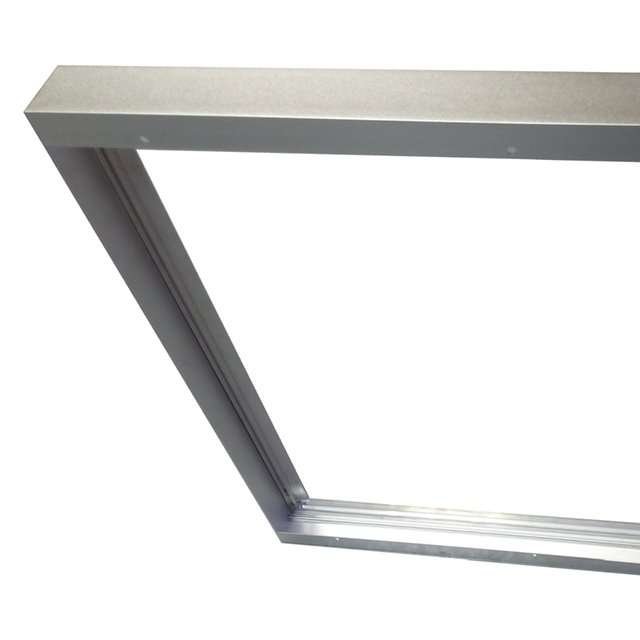 Metallfärgad aluminiumram